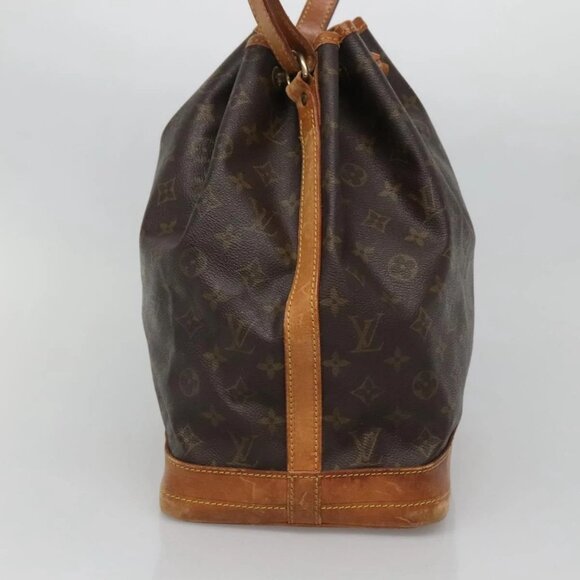 LOUIS VUITTON Monogram Noe Shoulder Bag - Picture 3 of 16